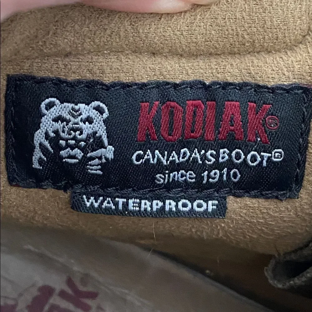 Kodiak Surrey II Waterproof Leather Boot Men US Sz 7/ Women 8.5 Combat Lace-up